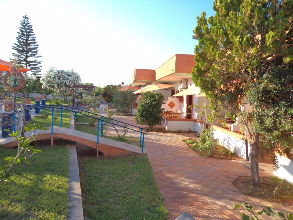 Daydream Hill Hotel Stavros  Exterior photo